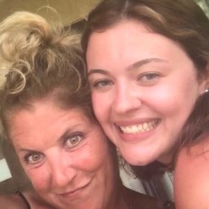 Meet your Posher, Dana